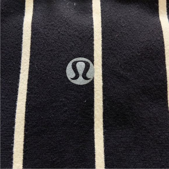 Lululemon Wunder Train Align Leggings - Picture 4 of 4